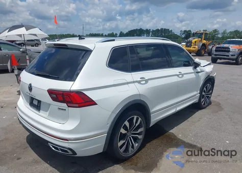 2022 Volkswagen Tiguan 2.0T Sel R-Line из США, поврежденный, VIN 3VV4B7AX1NM018304